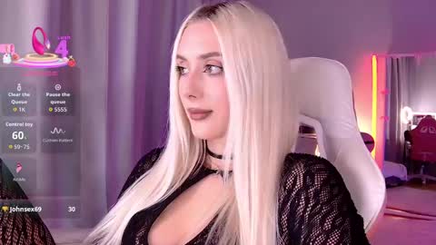 Snapshot of 7loren_wood7 chatting on April 15, 2026, 2:46 pm Loren Wood online show from April 15, 2026, 2:46 pm