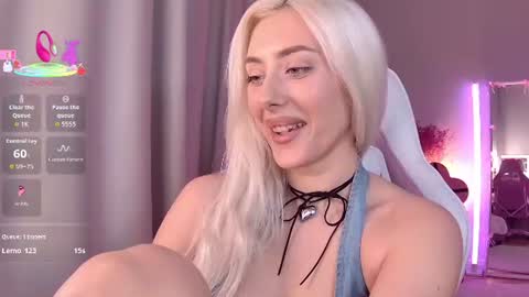 Snapshot of 7loren_wood7 chatting on June 21, 2026, 2:41 pm Loren Wood online show from June 21, 2026, 2:41 pm