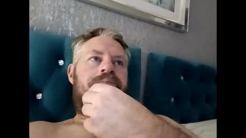 Snapshot of 81jonnyx chatting on January 25, 2025, 9:46 pm 81jonnyx online show from January 25, 2025, 9:46 pm