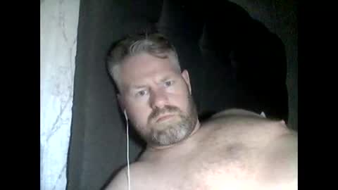 Snapshot of 81jonnyx chatting on March 9, 2025, 9:36 pm 81jonnyx online show from March 9, 2025, 9:36 pm