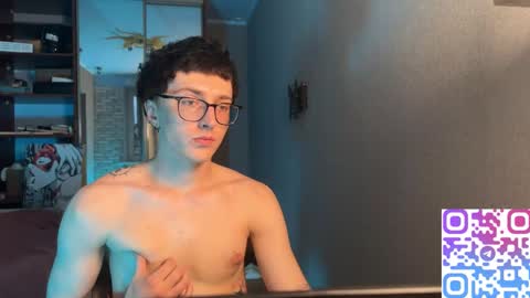 Snapshot of 8_goat chatting on November 15, 2025, 2:57 pm Phillip online show from November 15, 2025, 2:57 pm