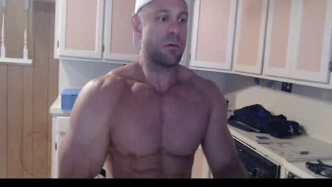 9 fat inches online show from June 6, 2026, 5:28 pm