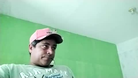 9vinhocamshow online show from January 9, 2025, 11:25 am