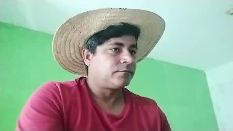 9vinhocamshow online show from January 10, 2025, 2:02 pm