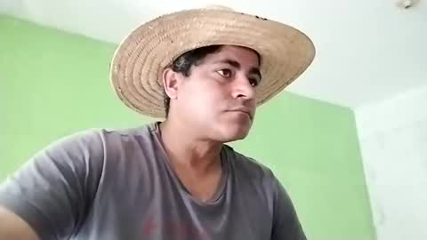 9vinhocamshow online show from January 11, 2025, 11:45 am