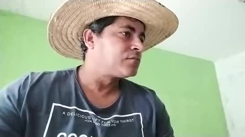 9vinhocamshow online show from January 13, 2025, 12:24 pm