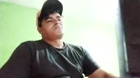 9vinhocamshow online show from February 19, 2025, 11:25 pm