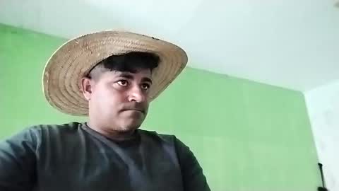 9vinhocamshow online show from February 27, 2025, 4:43 pm