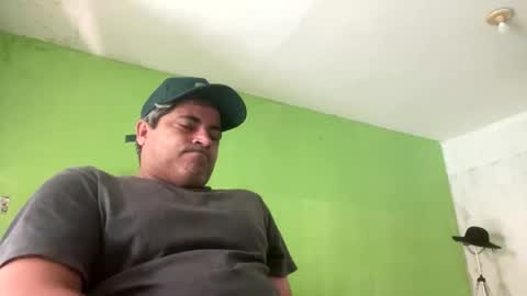 9vinhocamshow online show from October 25, 2025, 12:13 pm