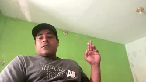 9vinhocamshow online show from October 27, 2025, 11:14 am