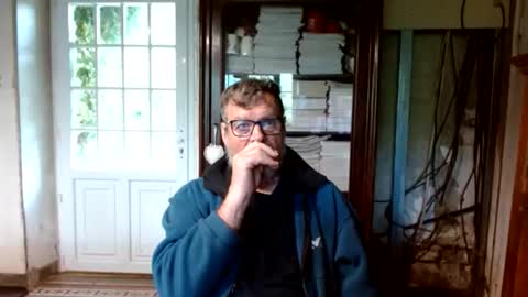 Snapshot of _123_voyeur_ chatting on May 12, 2026, 12:02 pm _123_voyeur_ online show from May 12, 2026, 12:02 pm