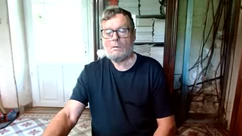 Snapshot of _123_voyeur_ chatting on May 18, 2026, 9:59 am _123_voyeur_ online show from May 18, 2026, 9:59 am