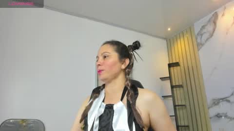 Snapshot of _17samantha chatting on August 3, 2026, 3:27 am SAMANTHA online show from August 3, 2026, 3:27 am