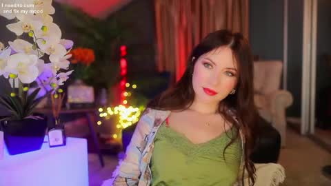 Sophia  online show from May 22, 2026, 3:24 am