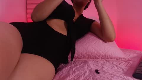  abby rouss online show from November 23, 2025, 3:06 am