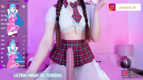 Abril  online show from May 15, 2026, 2:29 am