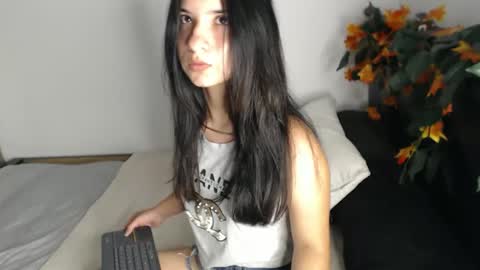 _abrill_20 online show from October 18, 2025, 10:43 pm