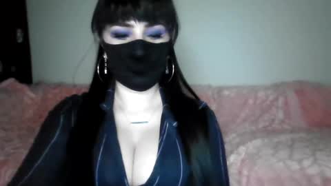 Adela online show from December 11, 2024, 10:16 pm