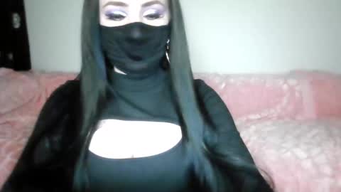 Adela online show from December 21, 2024, 4:03 pm