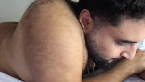 Snapshot of _alan_bear_ chatting on June 21, 2026, 5:04 pm Alan online show from June 21, 2026, 5:04 pm