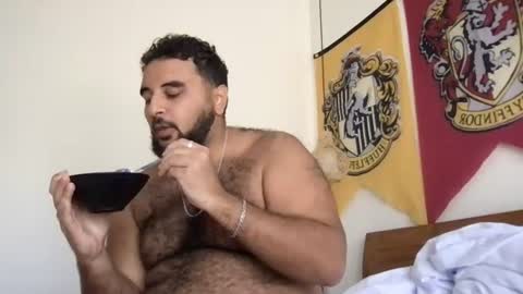 Snapshot of _alan_bear_ chatting on June 22, 2026, 3:25 am Alan online show from June 22, 2026, 3:25 am
