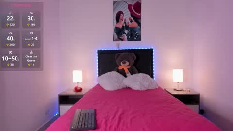 _alana_grey_ online show from March 18, 2026, 1:03 pm