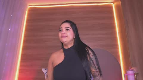 Snapshot of _alexaa_20 chatting on May 5, 2026, 12:02 pm Alexa online show from May 5, 2026, 12:02 pm