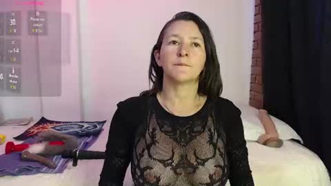 _alice_horny_ online show from July 27, 2026, 8:38 pm