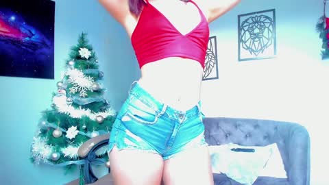 Snapshot of _alicelewis chatting on December 4, 2024, 11:41 am Alice online show from December 4, 2024, 11:41 am