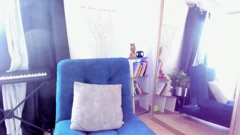 Snapshot of _alicelewis chatting on February 24, 2026, 8:40 pm Alice online show from February 24, 2026, 8:40 pm