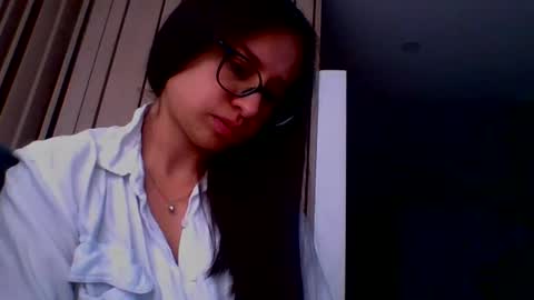 Snapshot of _alyson chatting on August 9, 2026, 8:14 pm _alyson online show from August 9, 2026, 8:14 pm
