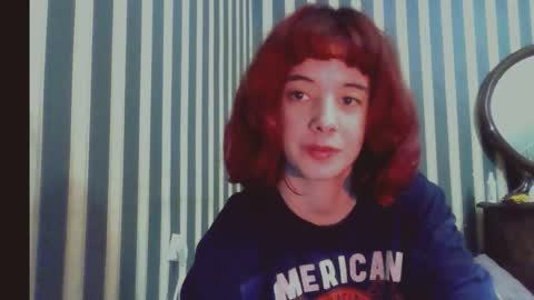 Snapshot of _amber_doll_ chatting on October 8, 2025, 11:13 pm Amber online show from October 8, 2025, 11:13 pm