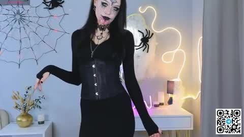 Snapshot of _amy_luna_ chatting on October 31, 2025, 8:26 am Amy online show from October 31, 2025, 8:26 am