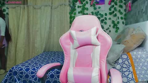 Snapshot of _amy_rojas_ chatting on March 15, 2026, 1:22 am ask me online show from March 15, 2026, 1:22 am