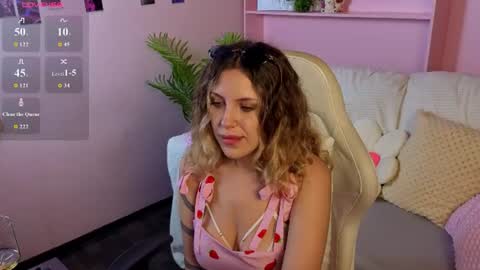 _amymoore online show from June 27, 2026, 2:05 am