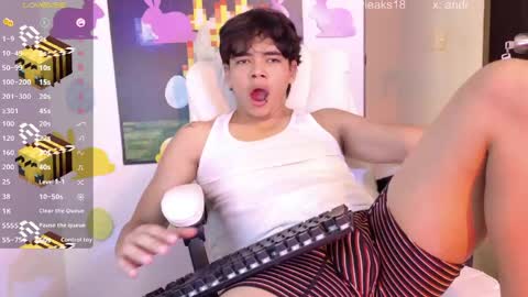 _an_drew18 online show from April 20, 2026, 3:26 pm