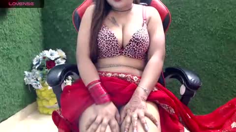 Snapshot of _ananya_9 chatting on August 6, 2026, 8:38 am Ananya online show from August 6, 2026, 8:38 am