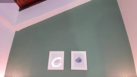 Ana Victoria online show from November 7, 2025, 11:54 am