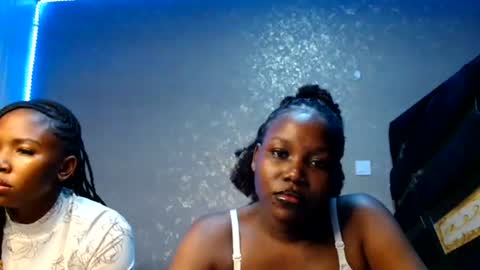 Snapshot of _angel_joy chatting on July 20, 2026, 6:28 am Joy online show from July 20, 2026, 6:28 am