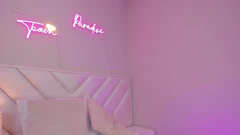 ngela  online show from February 18, 2025, 5:42 pm