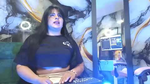 Snapshot of _angelcute16 chatting on April 15, 2026, 11:50 am Angela online show from April 15, 2026, 11:50 am