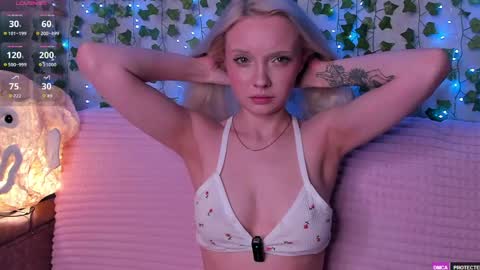 Snapshot of _angeldust_1 chatting on May 22, 2026, 2:19 am Emily online show from May 22, 2026, 2:19 am