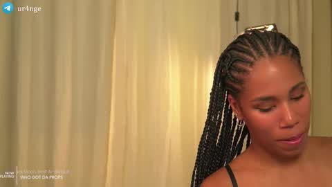 Snapshot of _angeleyes chatting on November 16, 2025, 4:07 am Angie - online show from November 16, 2025, 4:07 am