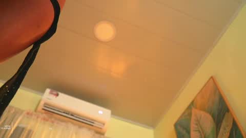 Angie -  online show from April 19, 2026, 9:08 am