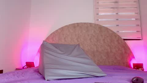 Any online show from November 24, 2025, 7:35 pm