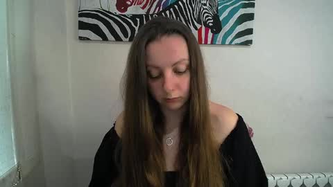 Snapshot of _annabelle_lee chatting on May 20, 2026, 6:41 am Anna online show from May 20, 2026, 6:41 am