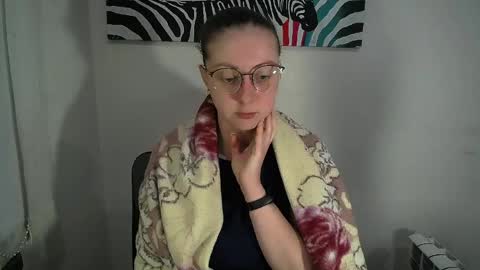 Snapshot of _annabelle_lee chatting on June 2, 2026, 6:48 am Anna online show from June 2, 2026, 6:48 am