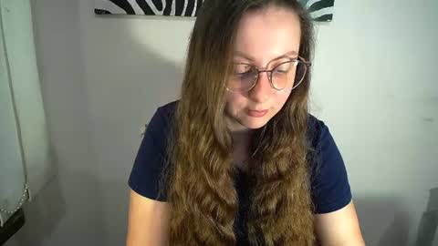 Snapshot of _annabelle_lee chatting on June 15, 2026, 6:37 am Anna online show from June 15, 2026, 6:37 am