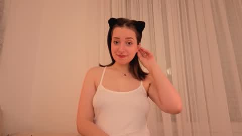 Snapshot of _annieone chatting on February 1, 2026, 4:16 pm Anna online show from February 1, 2026, 4:16 pm