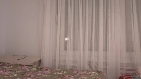 Snapshot of _annieone chatting on February 3, 2026, 8:08 am Anna online show from February 3, 2026, 8:08 am